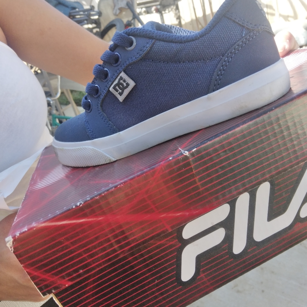 Boys shoes